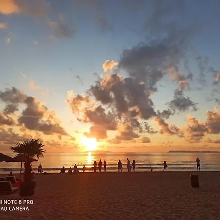 бонита плаж градина Apartamento Burgas